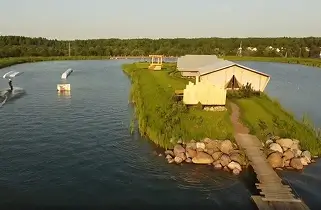 Две трассы Dawinchi wake park , вид сверху